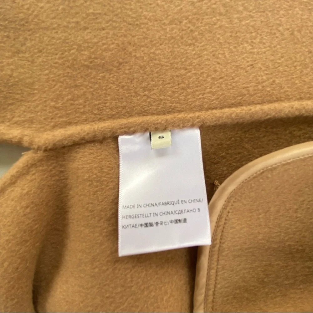Flawed Gem Toteme Signature wool cashmere blend coat in Camel, womens small - Picture 11 of 16
